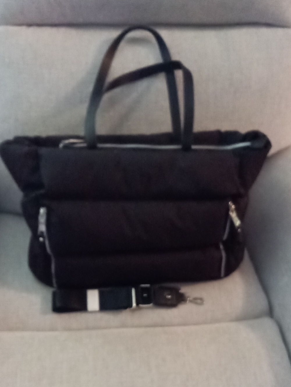 Quilted Black Tote Bag with Detachable Strap